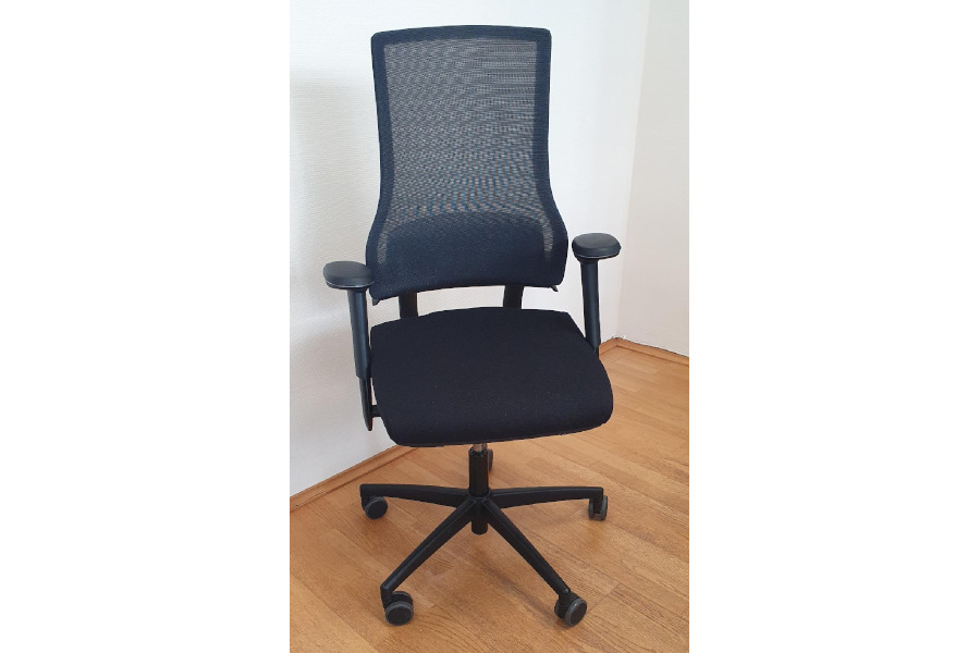 BMA_2.4_Netzrücken_schwarz_front_600x400
